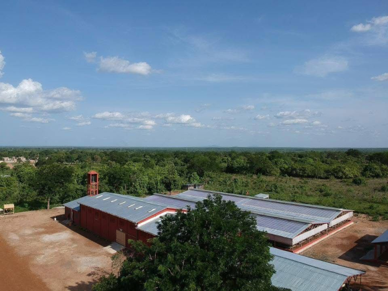 WhatsApp Image 2025-10-17 à 14.03.14_34234646